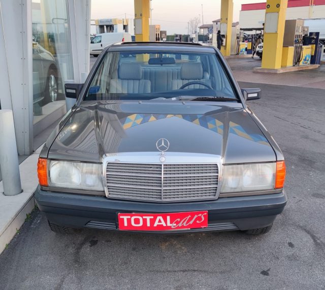 MERCEDES-BENZ 190 usata 8