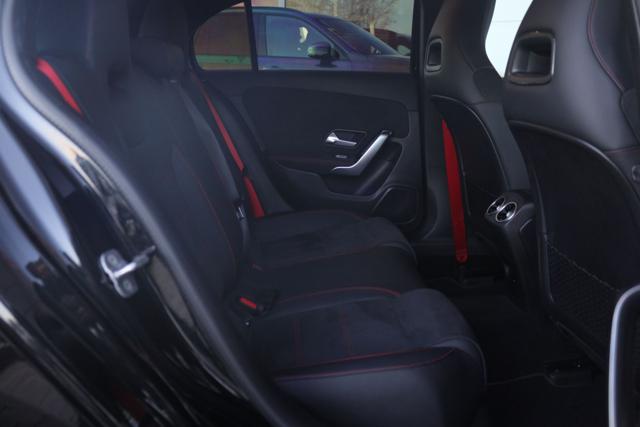 MERCEDES-BENZ A 35 AMG usata, con Controllo automatico clima