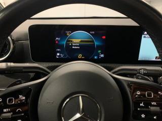 MERCEDES-BENZ CLA 180 usata, con Controllo elettronico della corsia