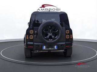 LAND ROVER Defender usata 7