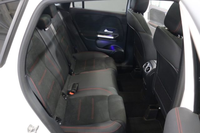 MERCEDES-BENZ GLA 200 usata, con ESP