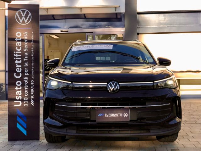VOLKSWAGEN Tiguan usata, con Airbag
