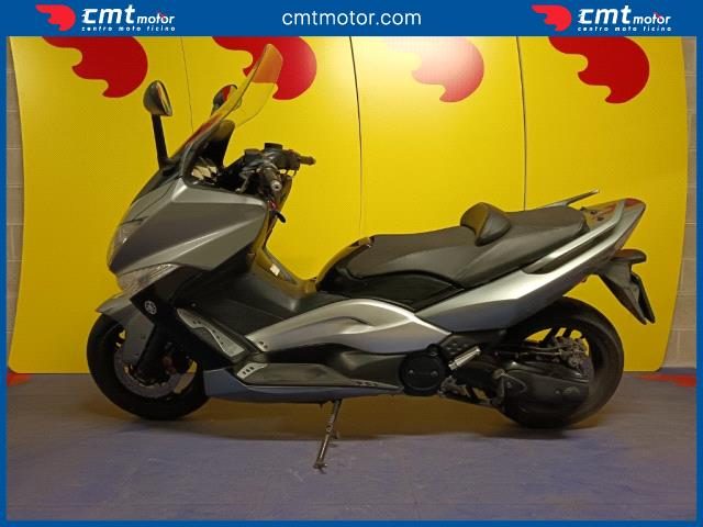 YAMAHA T-Max 500 usata 2