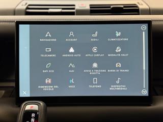 LAND ROVER Defender usata, con Park Distance Control