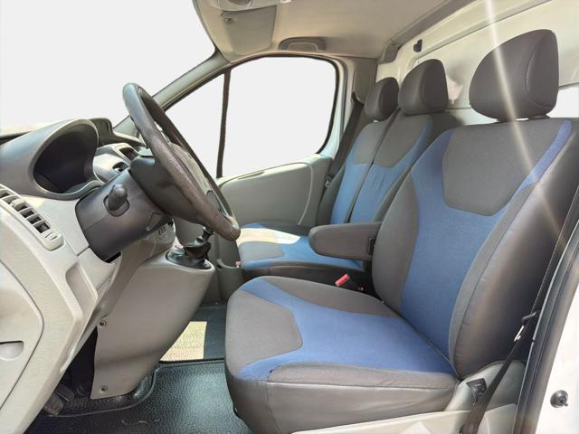 RENAULT Trafic usata, con Lettore CD