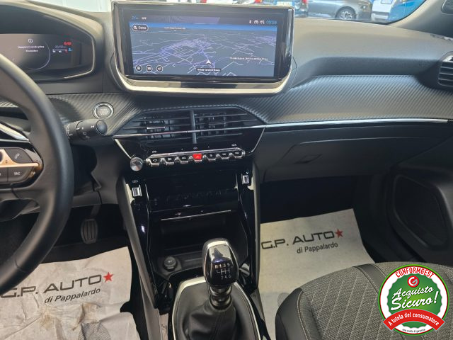 PEUGEOT 2008 usata, con Sistema di navigazione