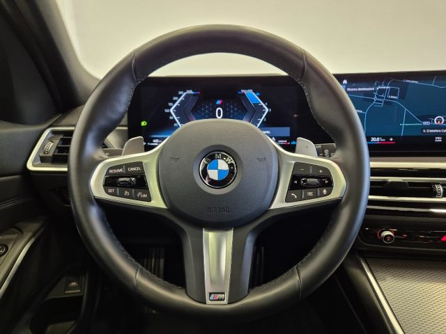 BMW 320 usata, con Park Distance Control