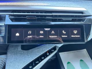 PEUGEOT 3008 usata, con USB