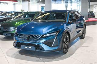 PEUGEOT 408 Hybrid 136 e-DCS6 GT