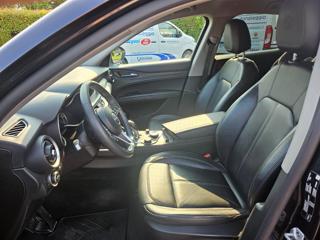 ALFA ROMEO Stelvio usata, con Cerchi in lega