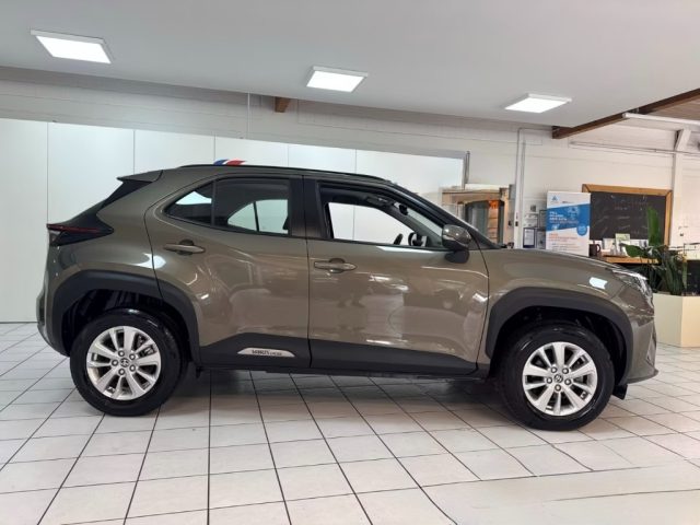 TOYOTA Yaris Cross usata, con Autoradio