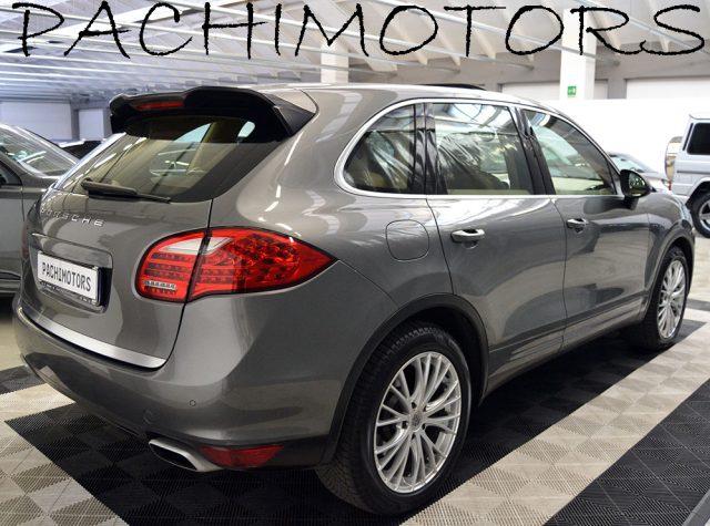 PORSCHE Cayenne usata, con Fari Xenon