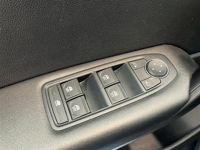 RENAULT Captur usata 18