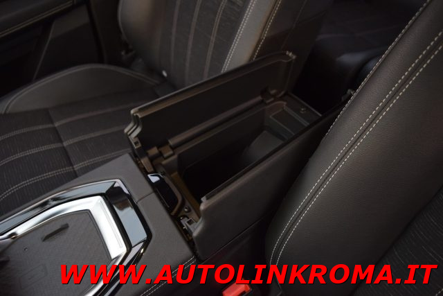 RENAULT Austral usata, con Bluetooth