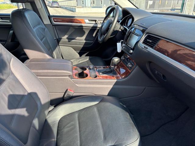 VOLKSWAGEN Touareg usata, con Chiusura centralizzata