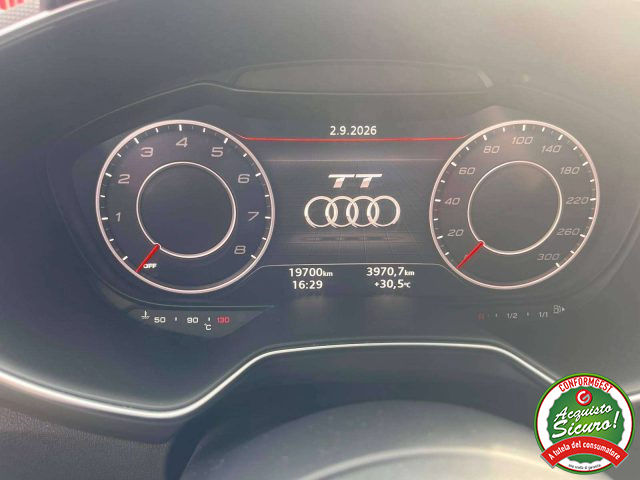 AUDI TT usata, con Park Distance Control