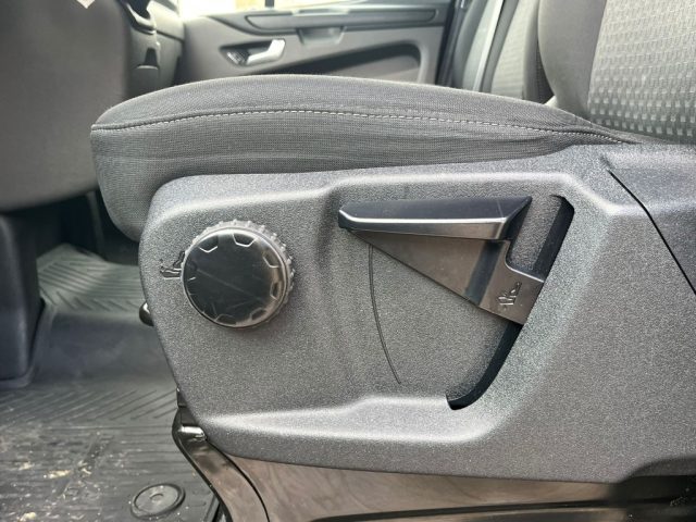 FORD Transit Custom usata, con Sensori di parcheggio posteriori