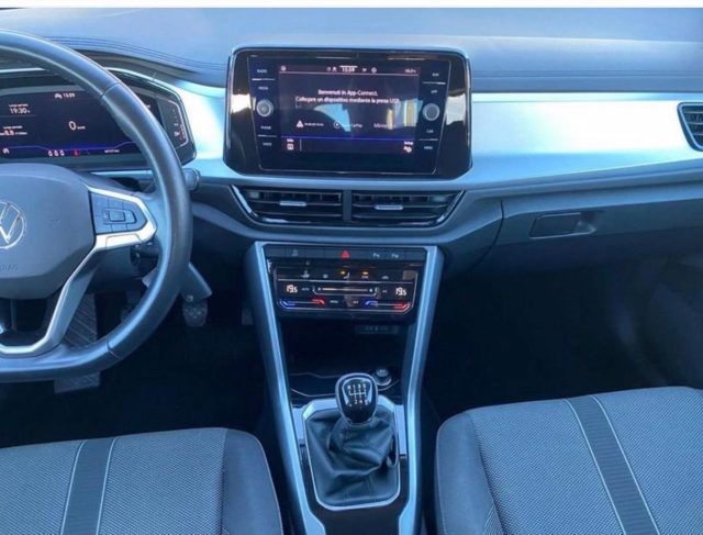 VOLKSWAGEN T-Roc usata, con Alzacristalli elettrici