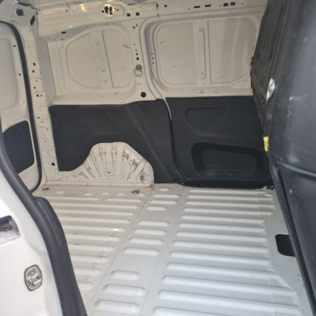 CITROEN Berlingo usata, con Specchietti laterali elettrici