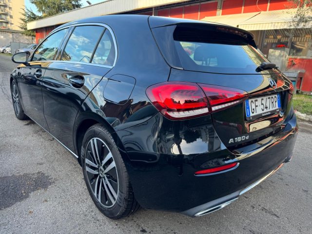 MERCEDES-BENZ A 180 usata, con Alzacristalli elettrici