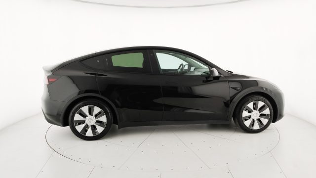 TESLA Model Y usata, con Cerchi in lega