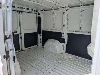 PEUGEOT Boxer usata, con Autoradio