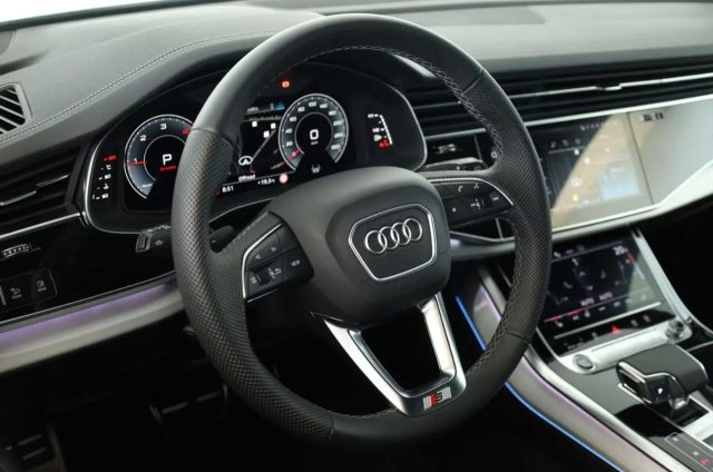 AUDI Q8 usata, con Cerchi in lega