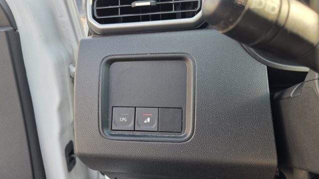 DACIA Duster usata, con Vetri oscurati