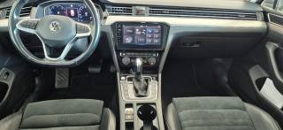 VOLKSWAGEN Passat Variant usata, con Bracciolo