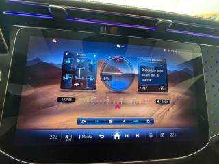 MERCEDES-BENZ E 220 usata, con Interni in pelle