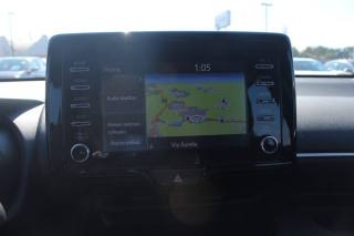 TOYOTA Yaris usata, con Autoradio digitale