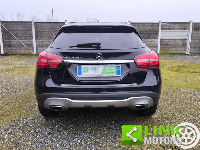 MERCEDES-BENZ GLA 180 usata, con Airbag Passeggero