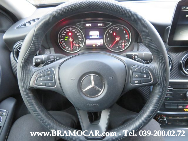 MERCEDES-BENZ GLA 180 usata, con Immobilizzatore elettronico