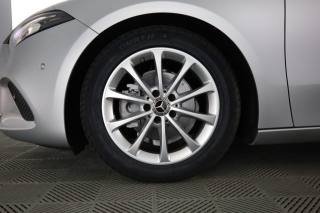 MERCEDES-BENZ A 180 usata 8