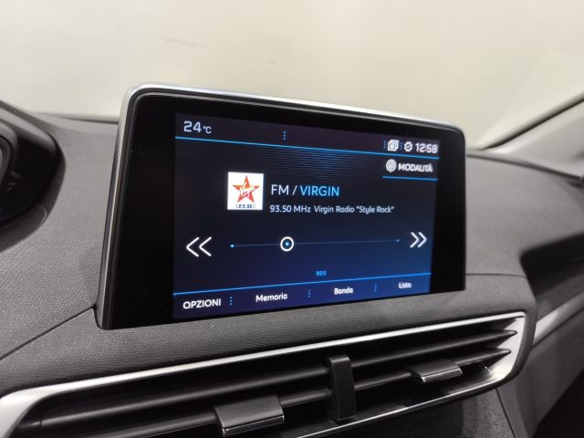 PEUGEOT 3008 usata, con Climatizzatore