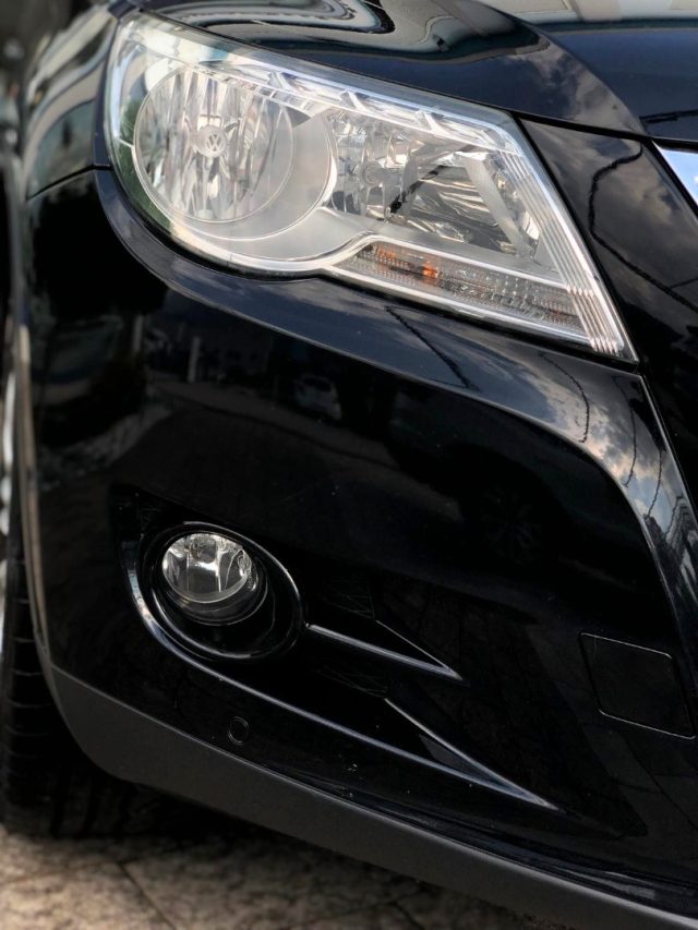 VOLKSWAGEN Tiguan usata, con Autoradio
