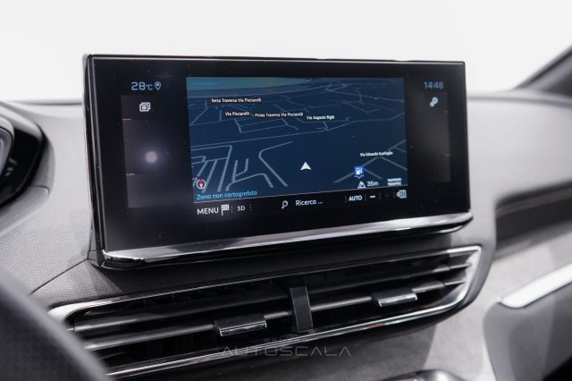 PEUGEOT 5008 usata, con Sistema di navigazione