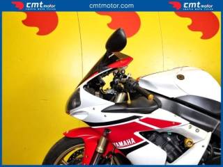 YAMAHA YZF R1 usata 6