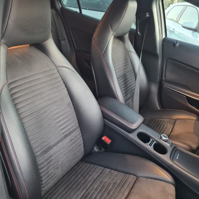 MERCEDES-BENZ GLA 200 usata, con Climatizzatore
