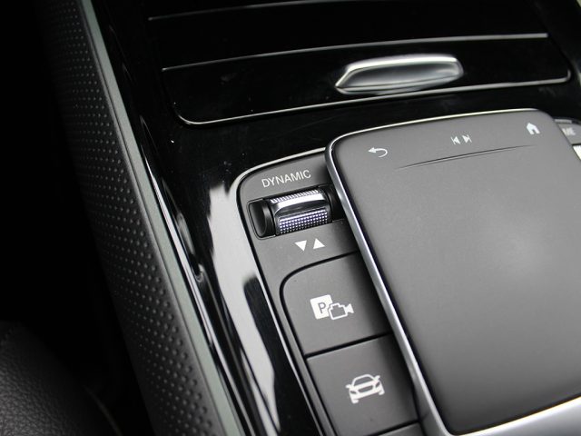 MERCEDES-BENZ GLB 180 usata, con Bluetooth