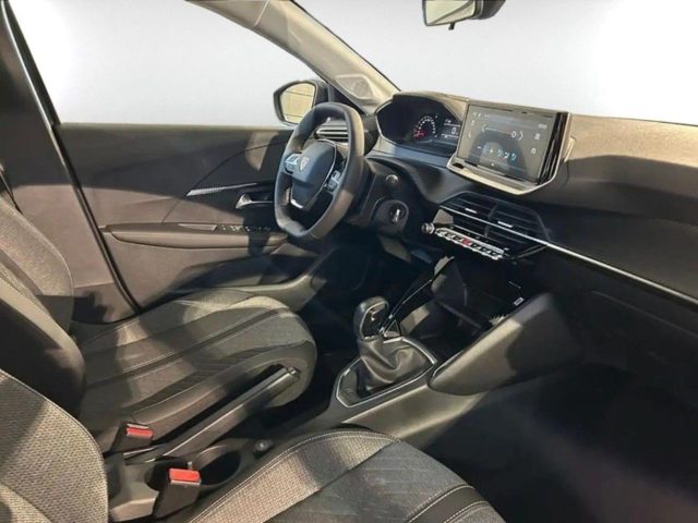 PEUGEOT 208 usata, con Volante multifunzione