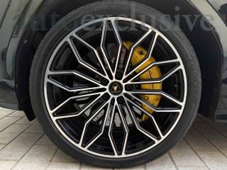 LAMBORGHINI Urus usata, con Airbag testa