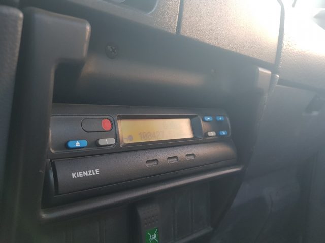 NISSAN usata 6