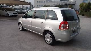 OPEL Zafira usata, con Boardcomputer