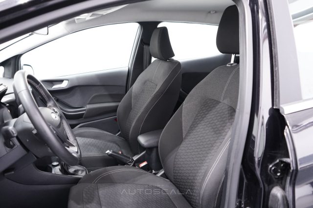 FORD Fiesta usata, con Cruise Control