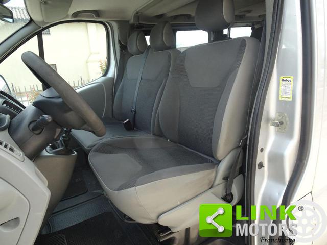 OPEL Vivaro usata, con Airbag