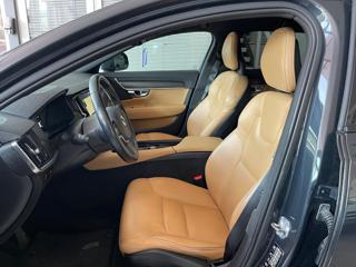 VOLVO V90 Cross Country usata, con Controllo automatico clima