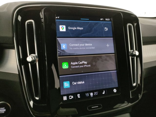 VOLVO XC40 usata, con ESP