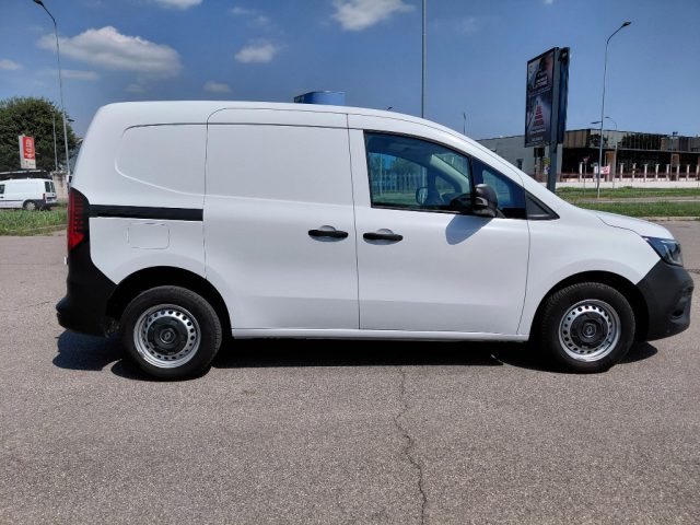 RENAULT Kangoo usata 21