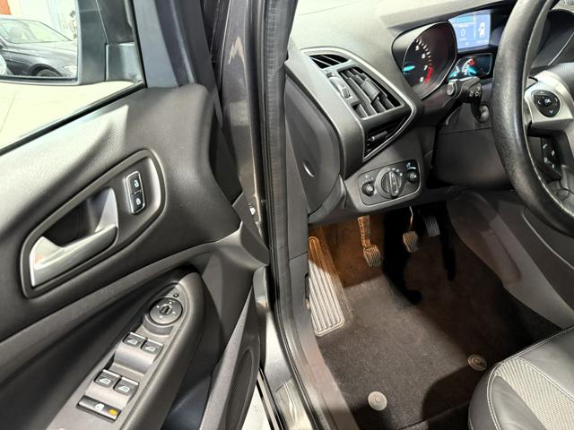 FORD Kuga usata, con Bluetooth